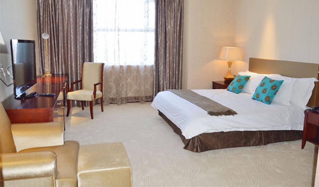 President Hotel At Umodzi Park Lilongwe Ruang foto