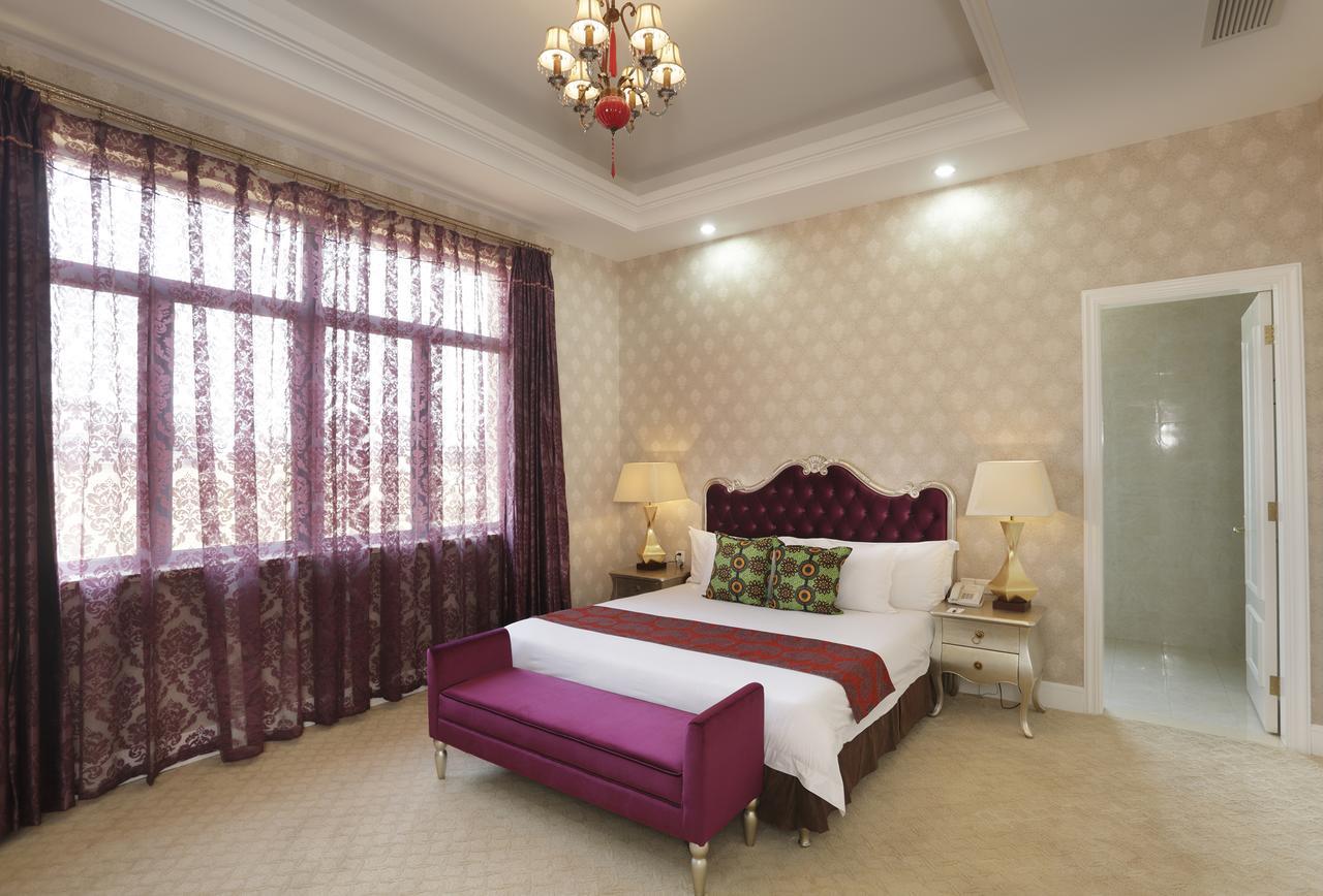 President Hotel At Umodzi Park Lilongwe Bagian luar foto